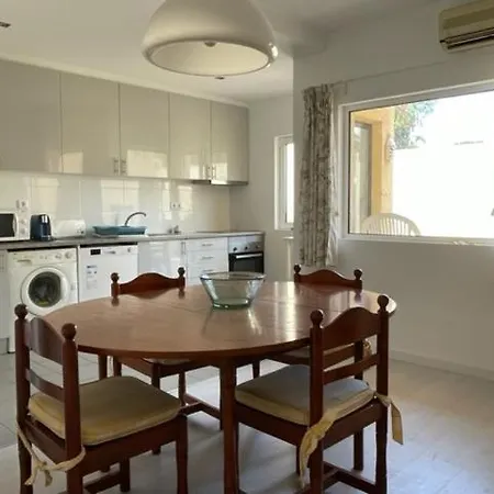A Appartement *